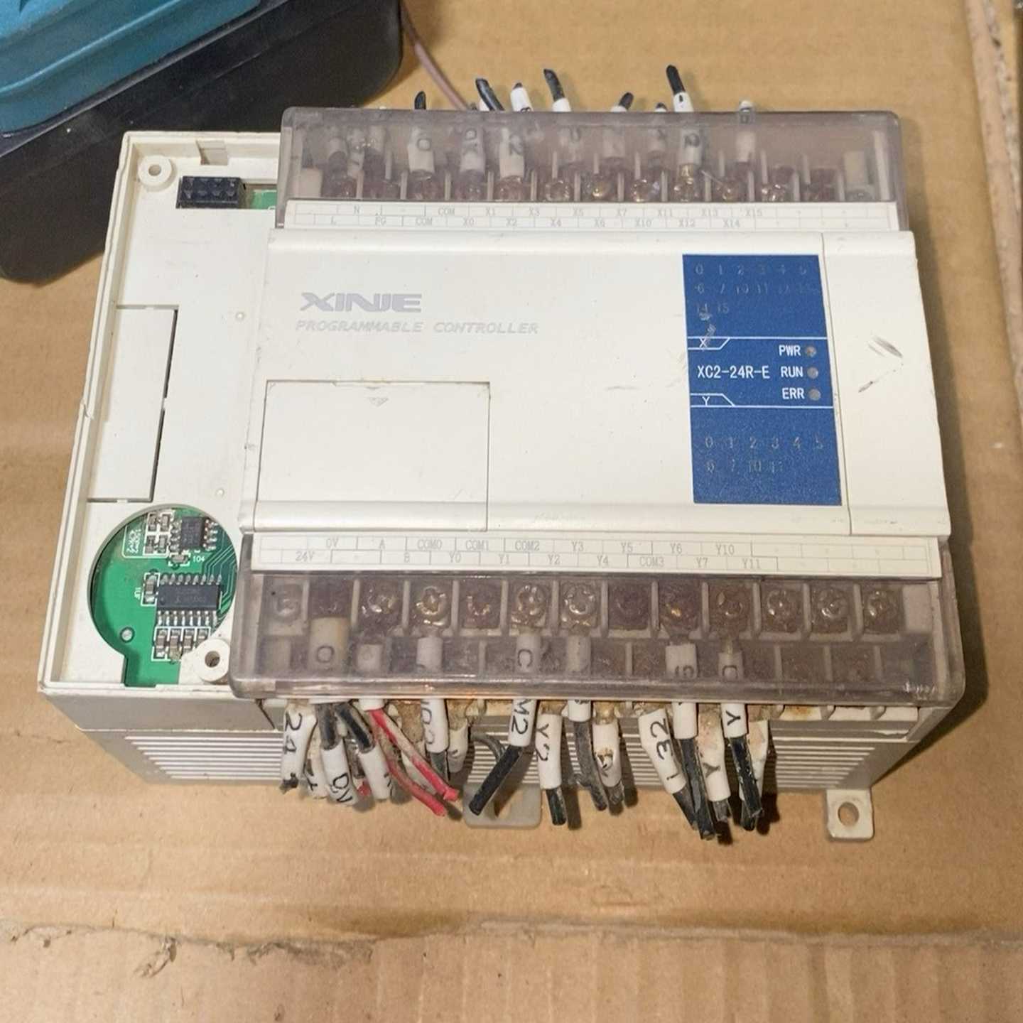 咨询-信捷PLCXC2-24R-E接线端子生锈功能没问题