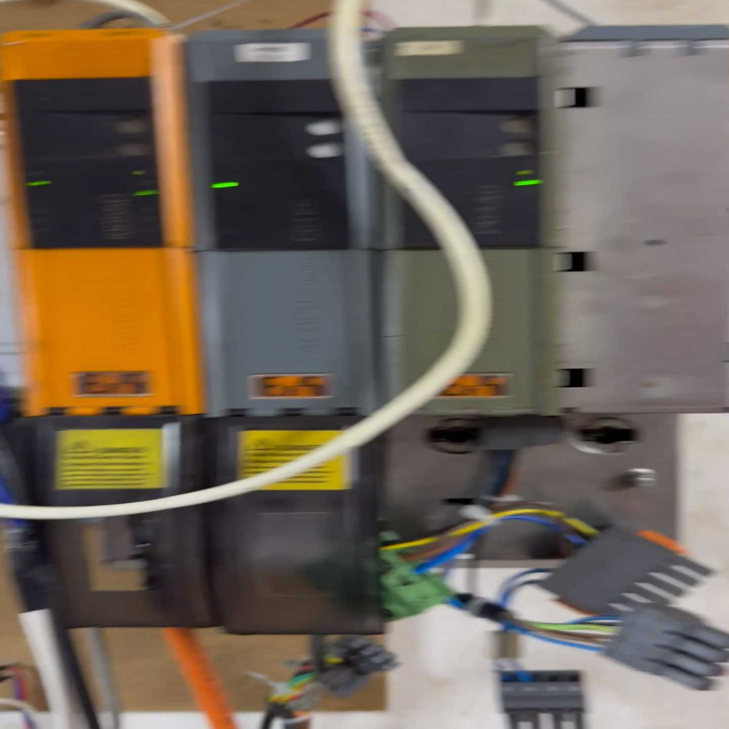 议价议价询价8CVI045S1HCS000-1S1HCS000议价