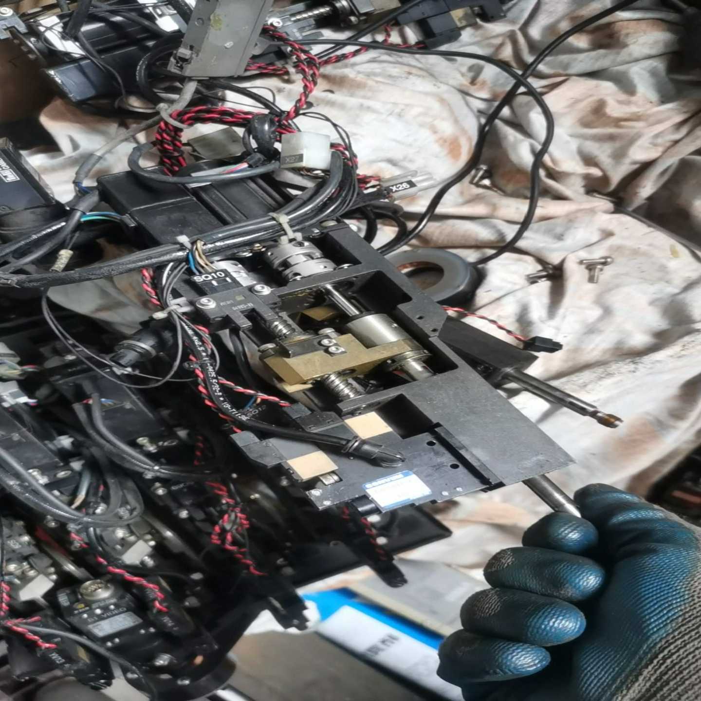 安川SGDF-A2CPY21，SGMM-A2C313。贴片机询价