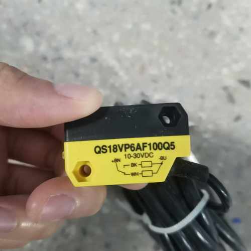 邦纳QS18VP6AF100Q5光电传感器配MQDC询价