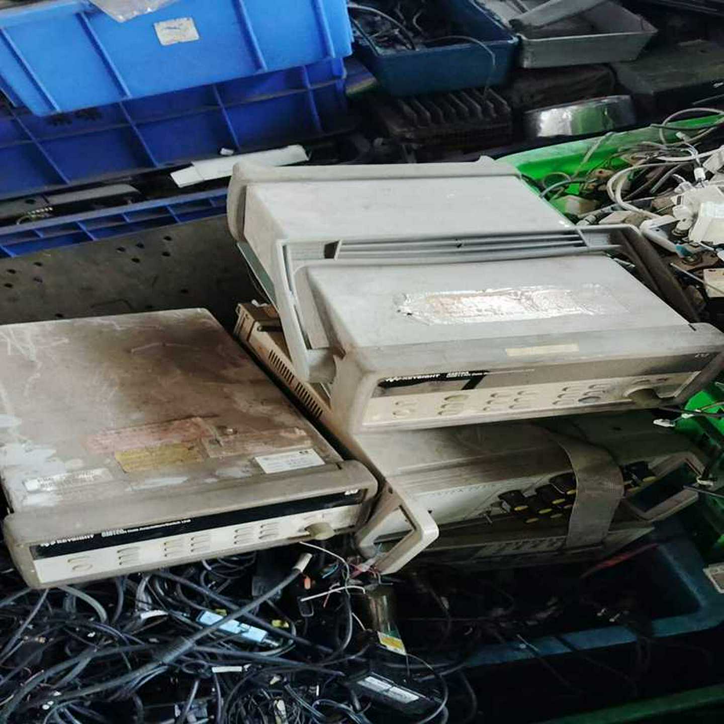 AB罗克韦尔 100-C09*10接触器，线圈24V，四只，~询价