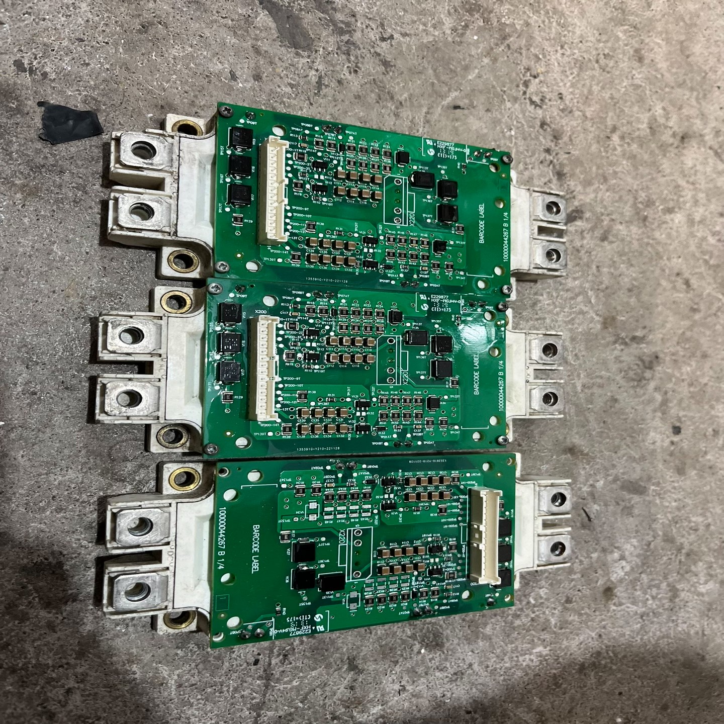 咨询-FF450R17ME4/ZGAD-582.件，功能