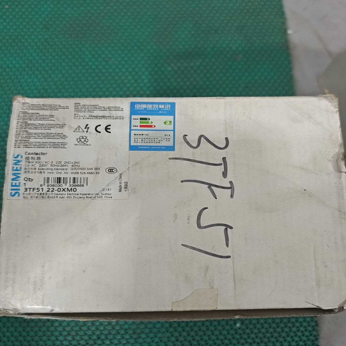 询接触器3TF5122-0XM01台，库存样子如