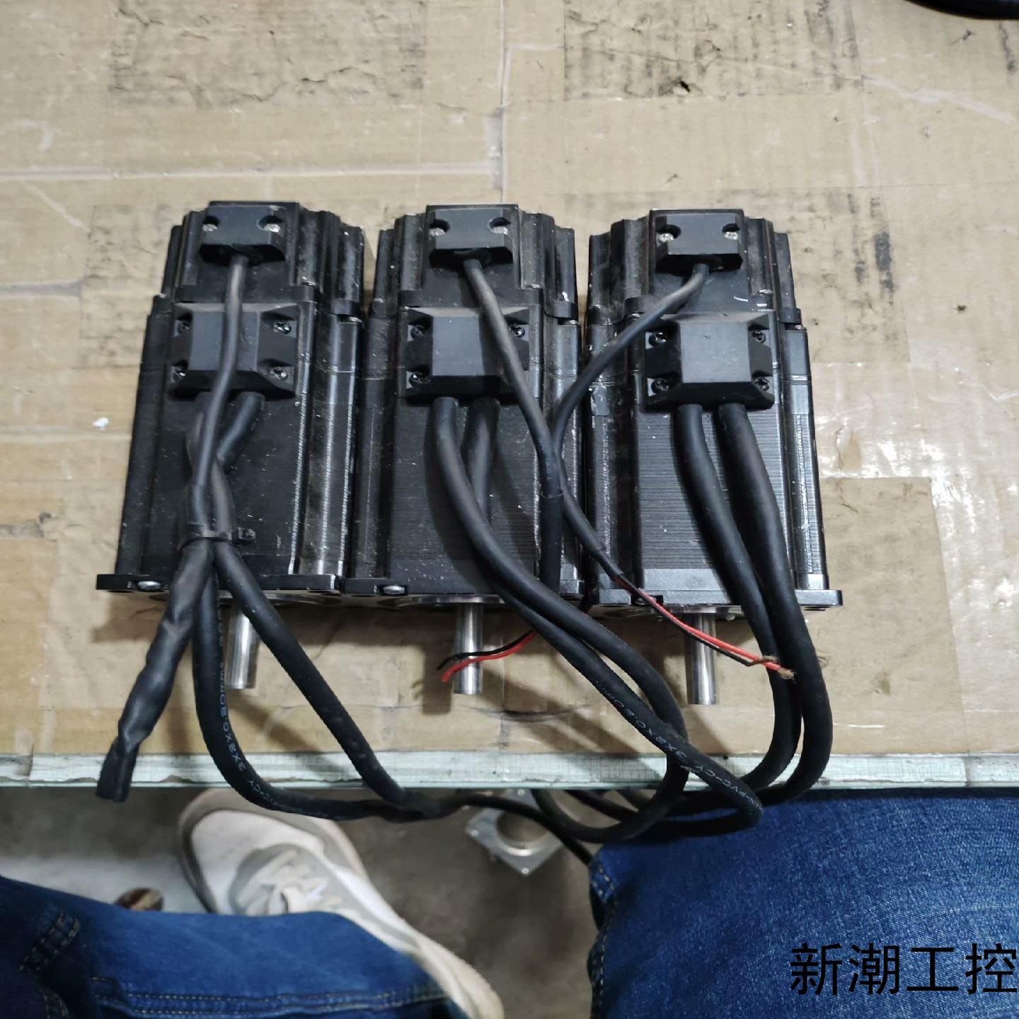 山社闭环步进电机SS2304A42F-1000D-30议价商品