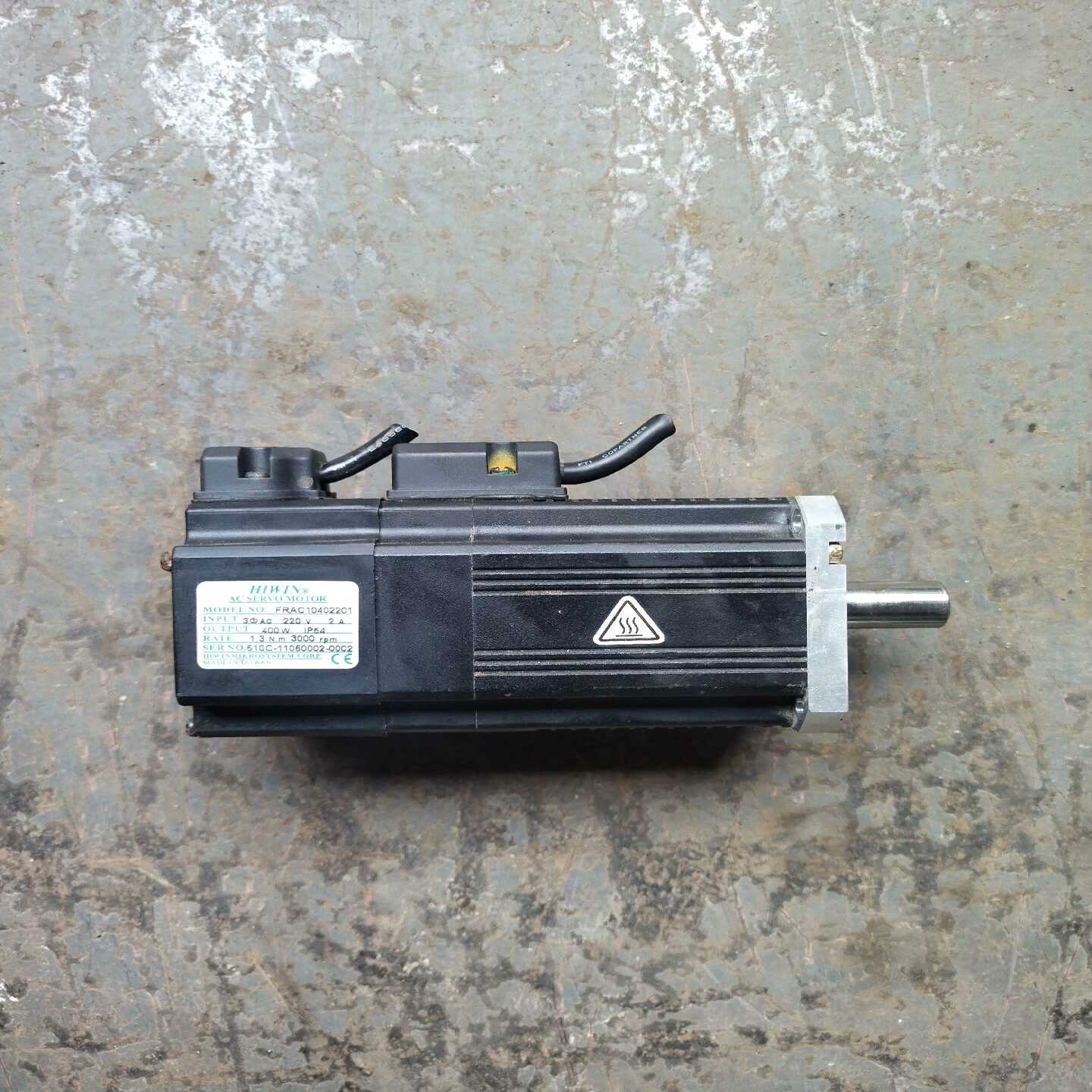 剪线台湾上银伺服电机，型号FRAC10402201成色如询价