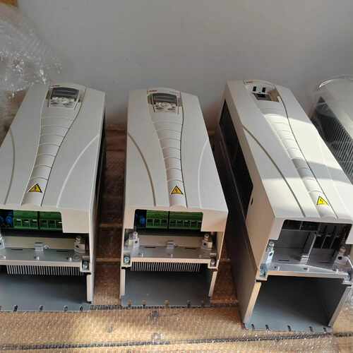 扩展模块CP1W-40EDR  ~询价