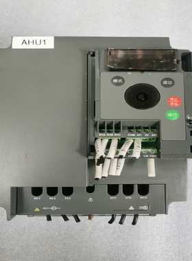 议价施变频器一台。V10554(5.5)适用