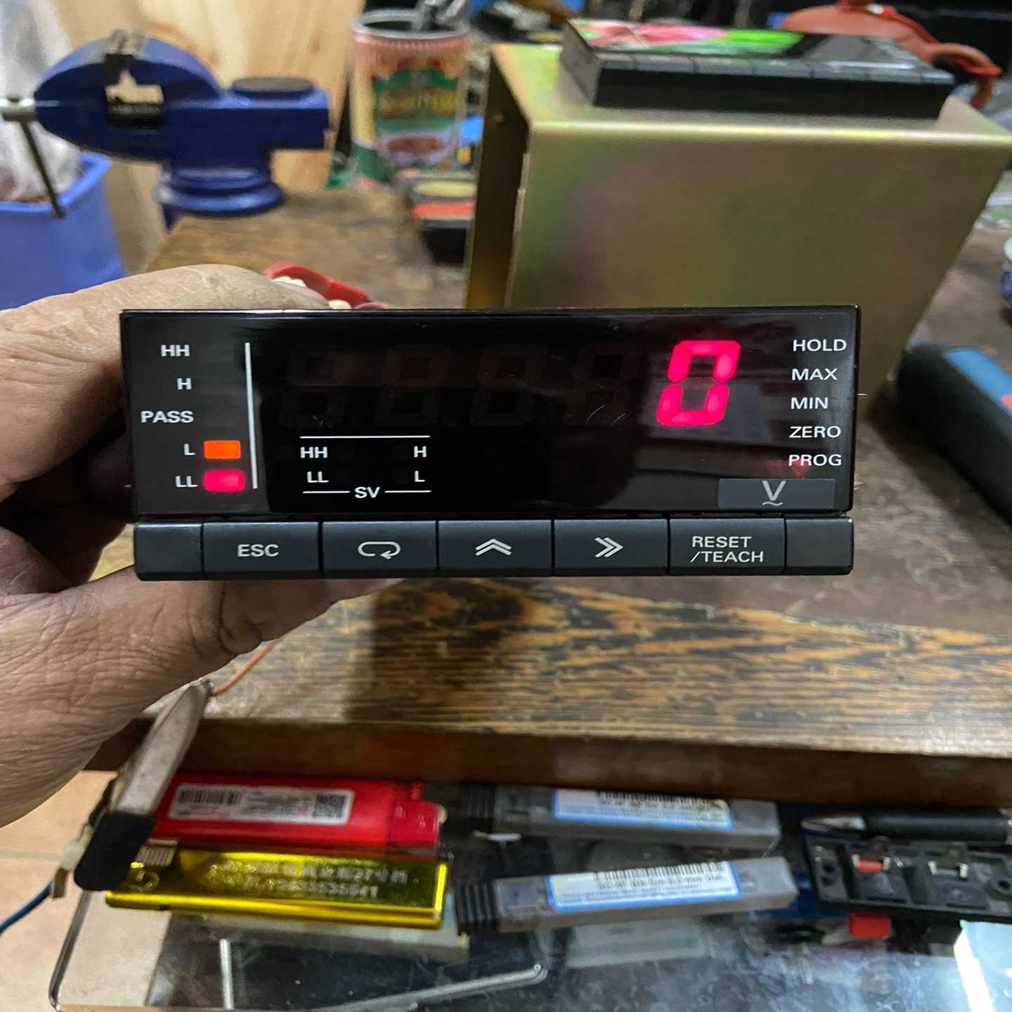 询价拍~  K3NX-VA2A-C2 数字面板表