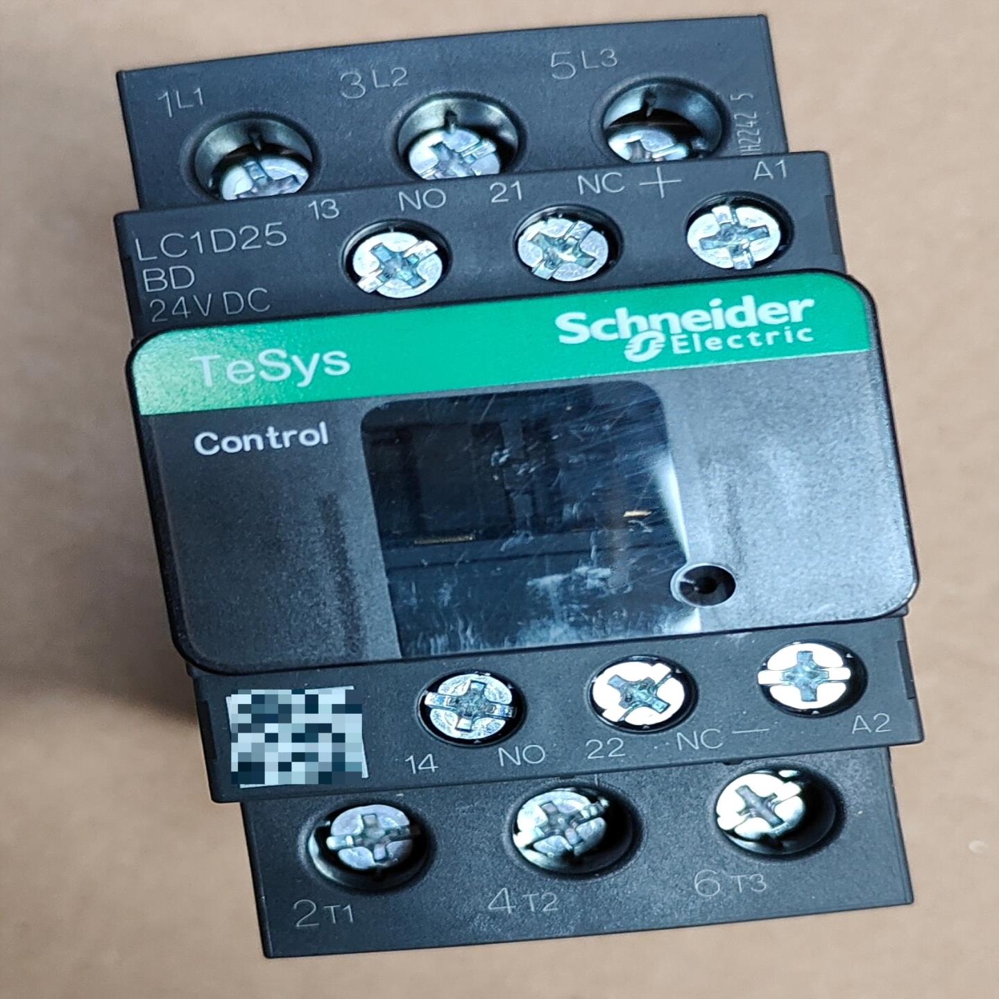 直流接触器LC1D25BDC保证成色新打包议；议价