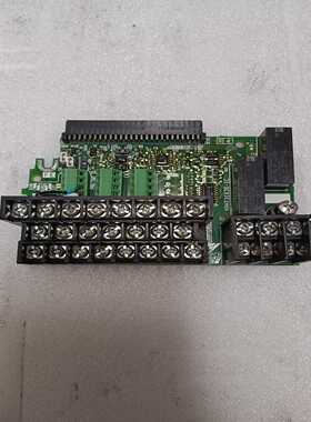 安川H1000变频器端子板ETC740121.B，，询价