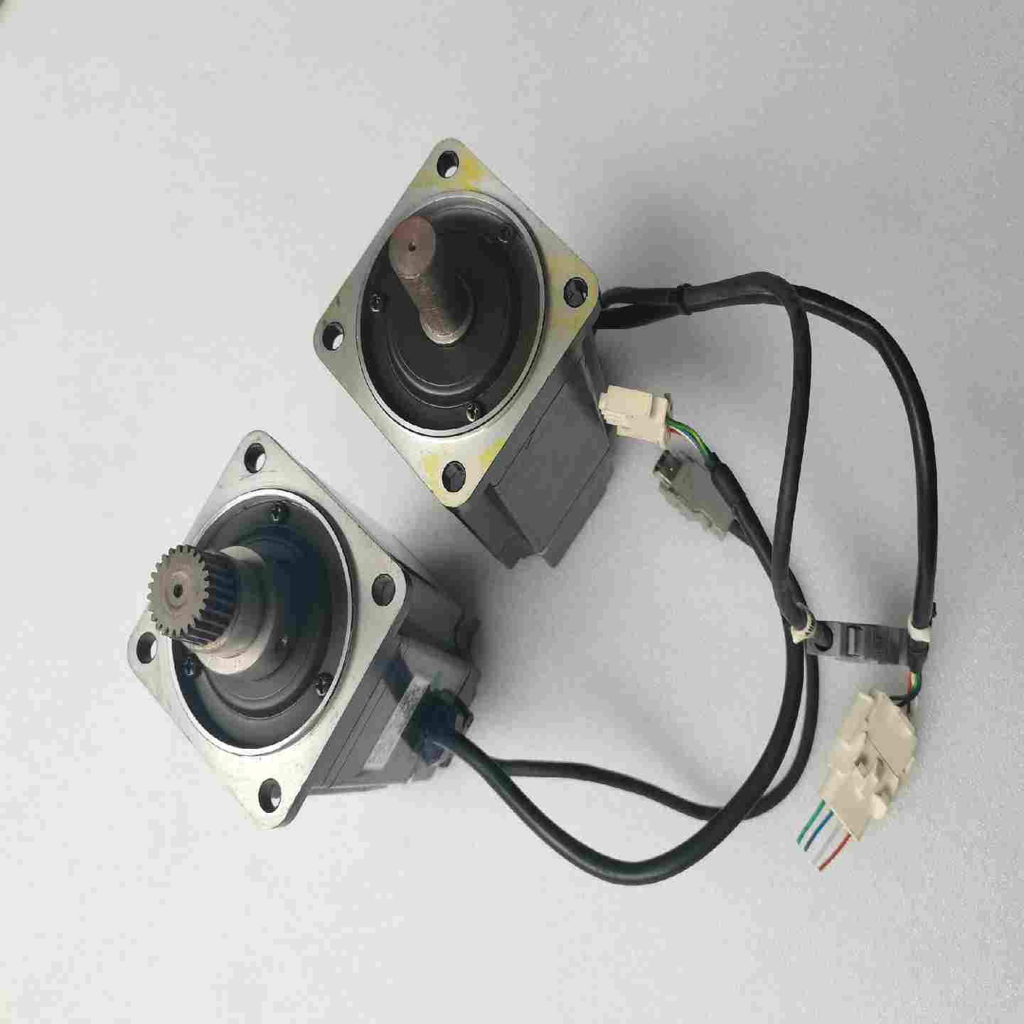 议价拆机安川750W伺服电机SGMAH-08ABA21维修/x现货