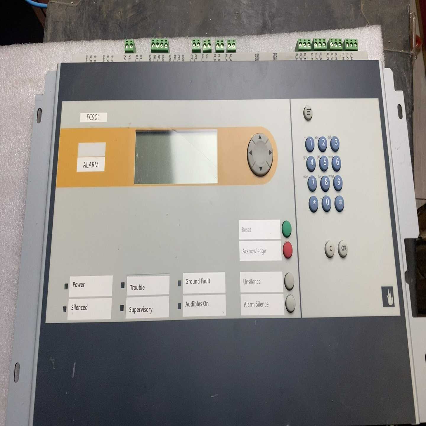 【议价】FCM901-U3火灾报警！成色如图！功能正常！适用