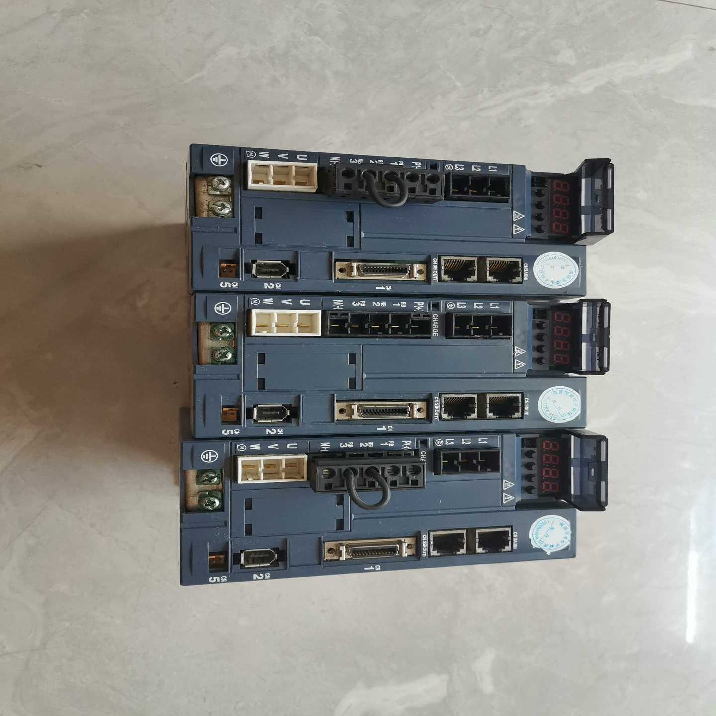 寻..富士驱动器RYH152F5-VV2