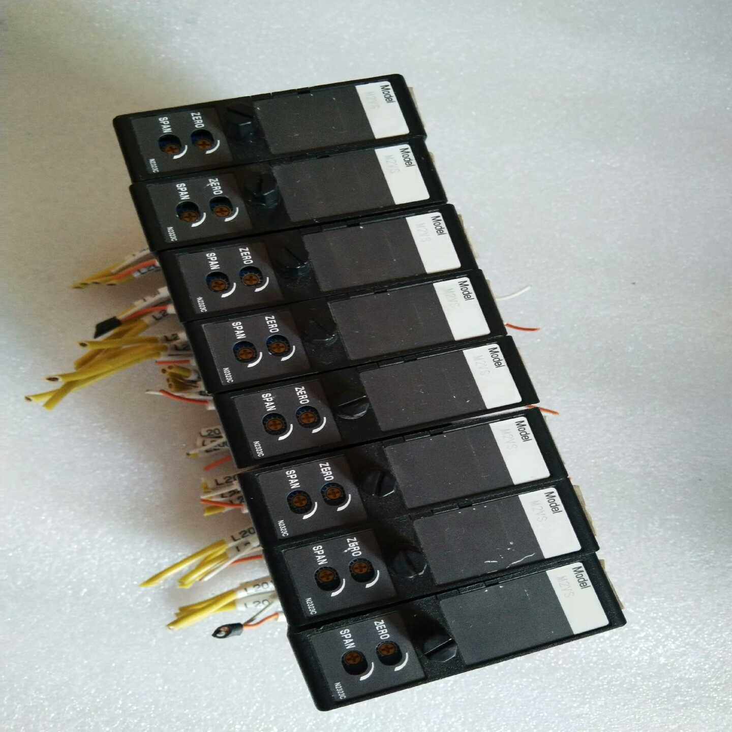 爱摸信号隔离变换器M2VS-4A-M/K/N，件，实物图询价