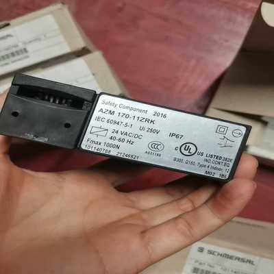 德国施迈赛安全门锁开关，AZM170-11ZRK，24VA--议价商品