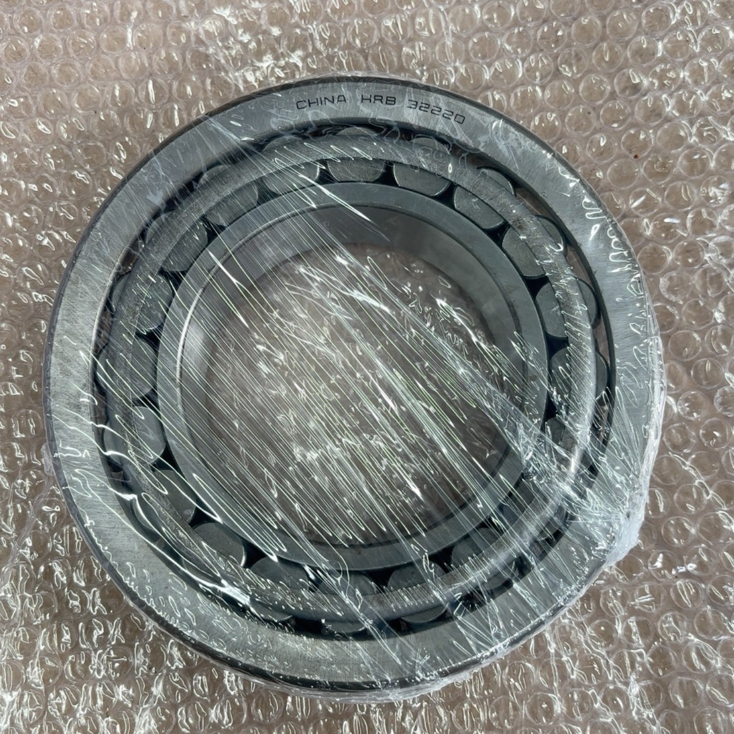 HRB哈尔滨32220圆柱滚子轴承（100*180*49）--议价商品