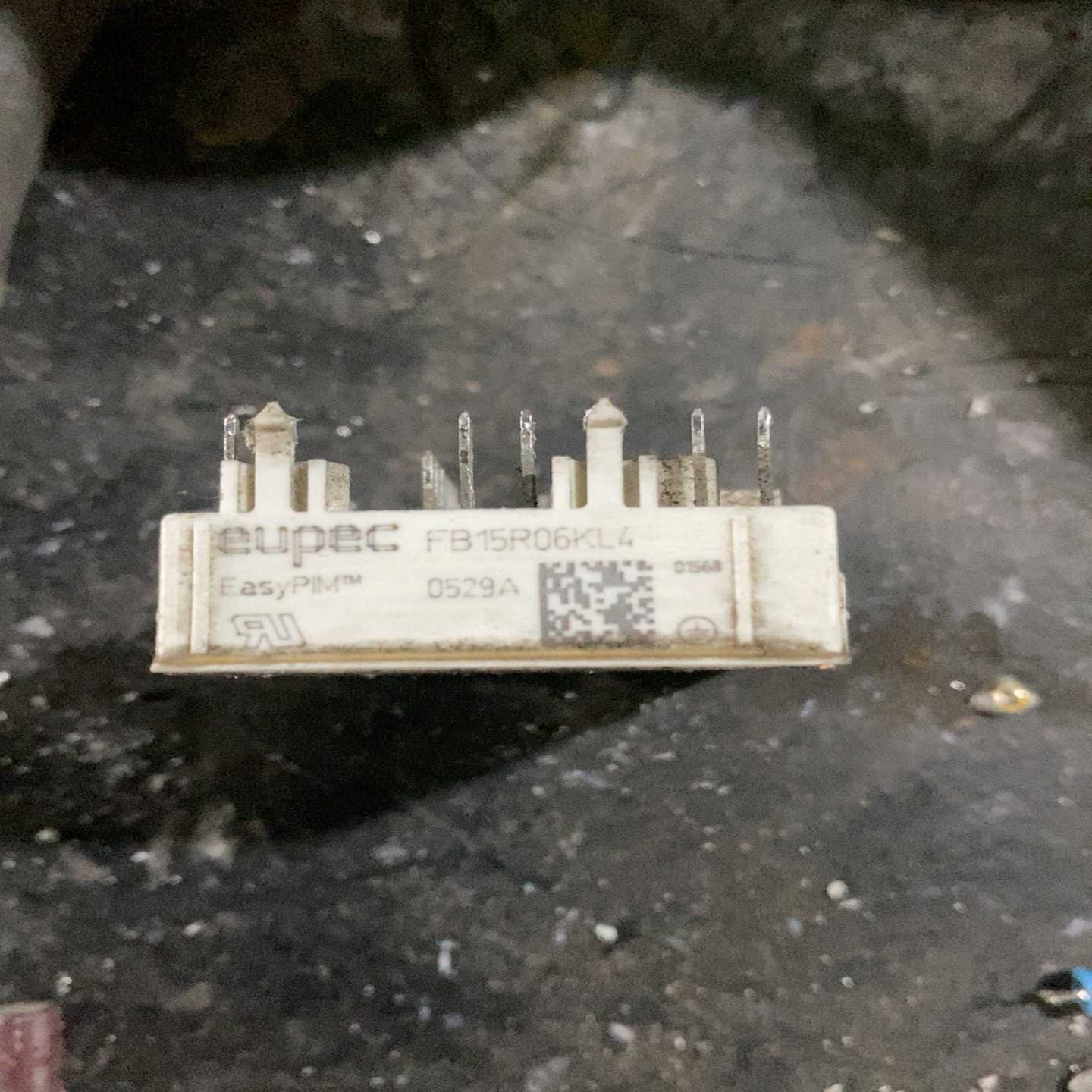 询价FB15R06KL4，模块包括好，十个以上