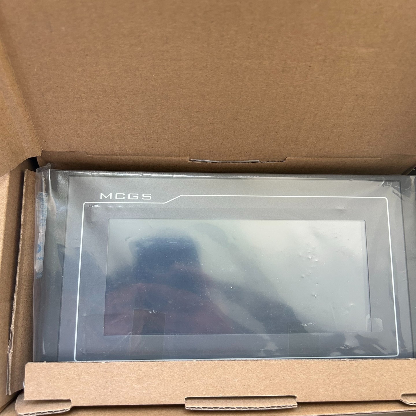 【请询价】昆仑通态TPC7022KX全新拆封配件齐全附件螺丝有锈