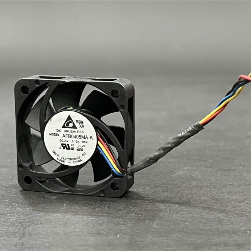 AFB0405MA-A 全新台达4cm 4010 5V 0.10A 滚珠4线pwm静音散热风扇