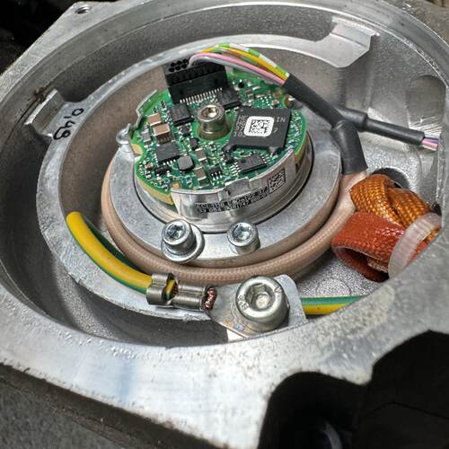 议价海德汉编码器ECI 1118  ENDAT22 37 33 084 338现货销售