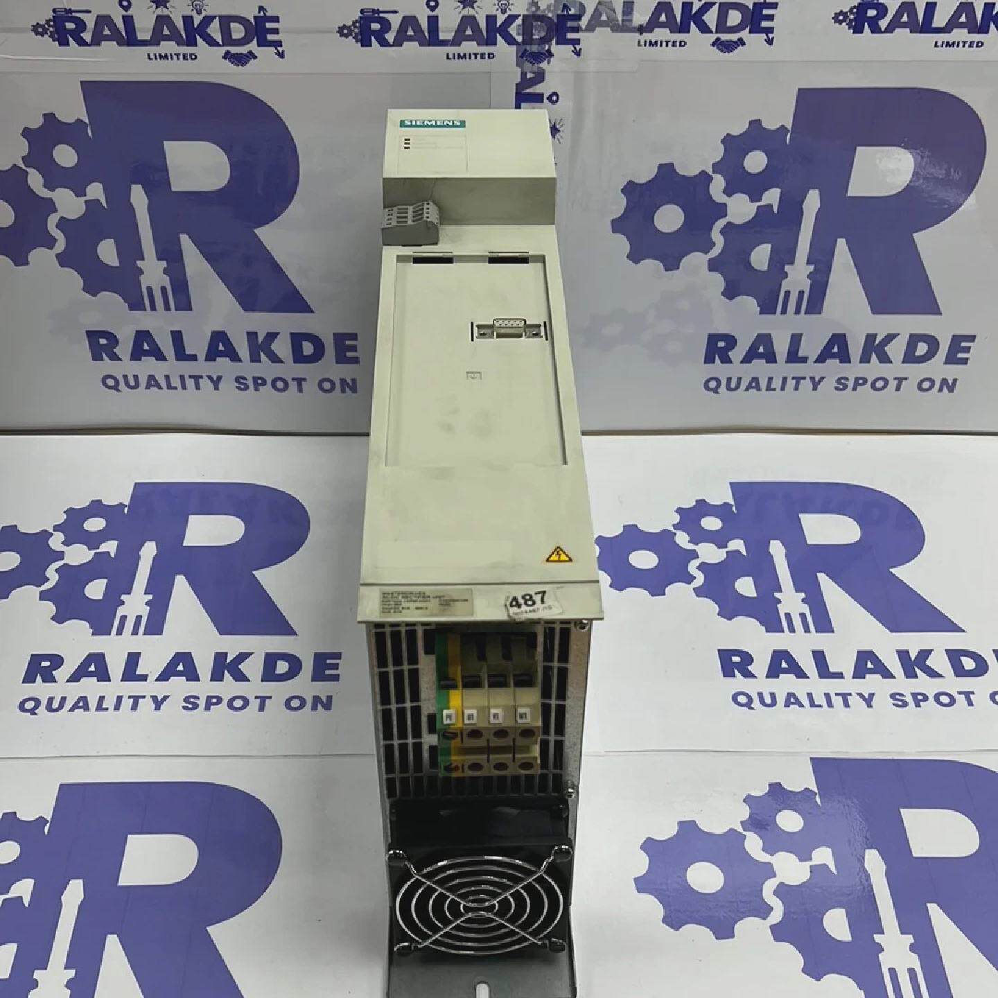 Siemens Siemens 6SE70241EP850AA1