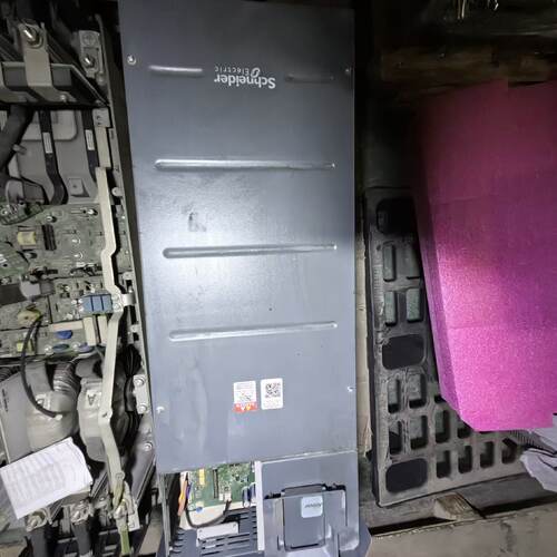 ATV610D75N4实物图议价缺主板议拍前询价