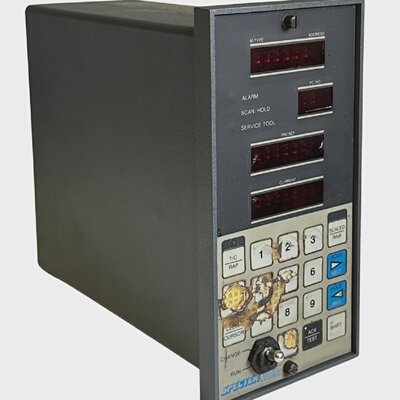 SPECTERLINX3000仪器3200A操作台120240VAC*损坏