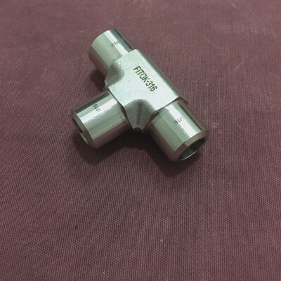 溢价-飞托克16mm对焊三通接头