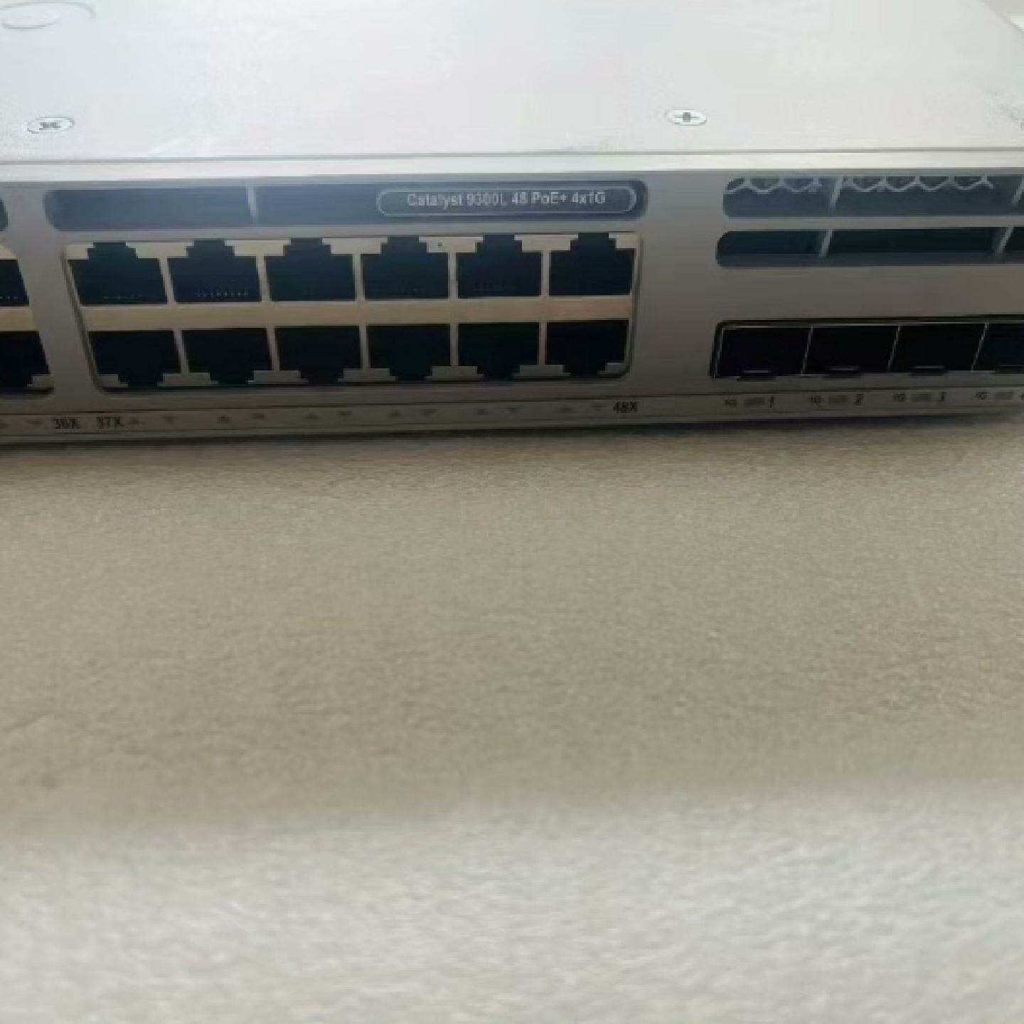 思科Cisco C9200L-48P-4G-A二手交换机,单--议价商品