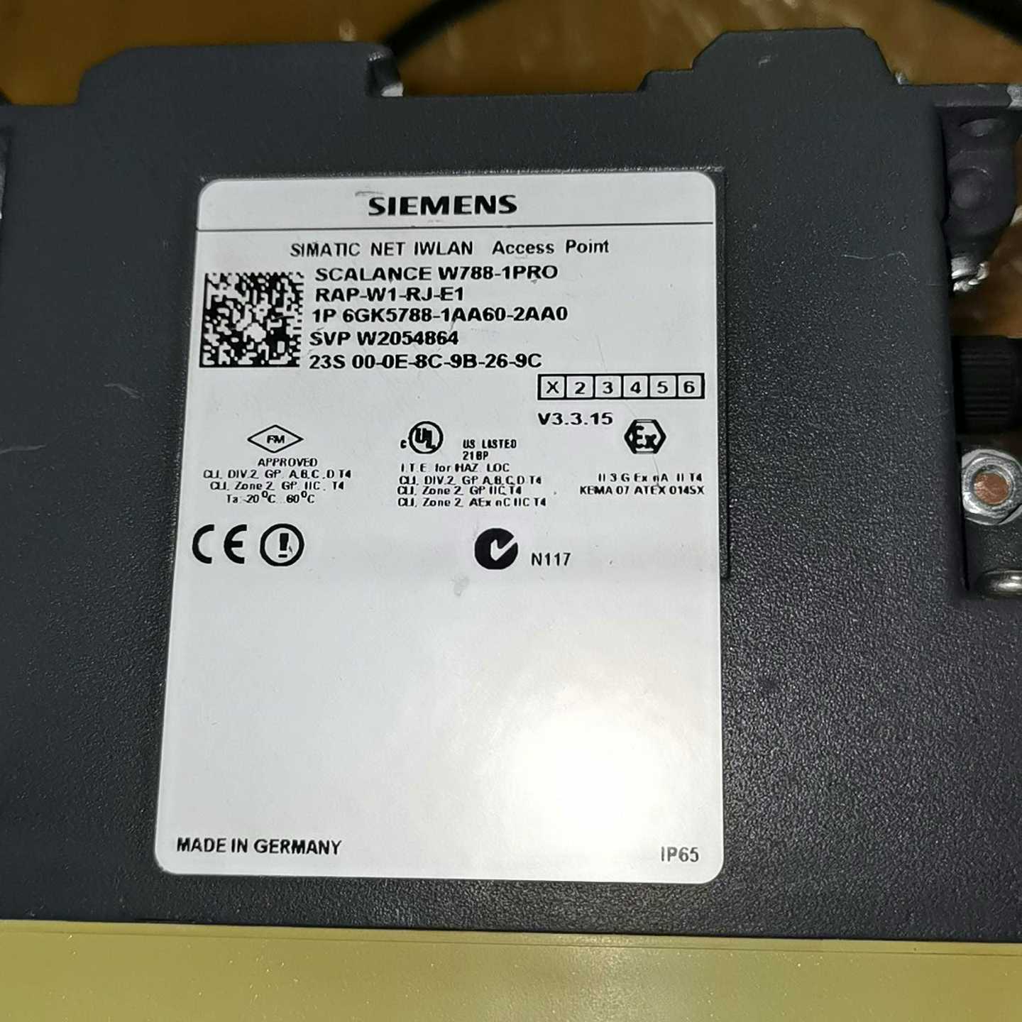 汇川SV635NT8R4Ⅰ，SⅤ6358R4l一ⅩD，外观漂~询价