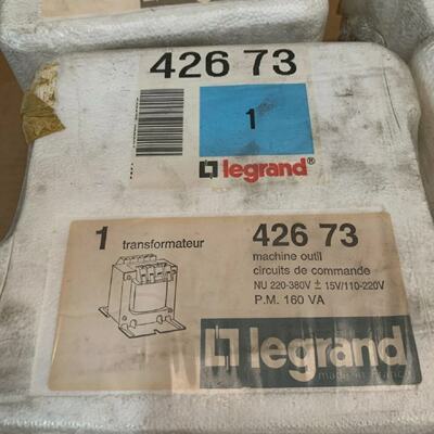 TRANSFORMATEUR DE TENSION LEGRAND 160 VA  42673