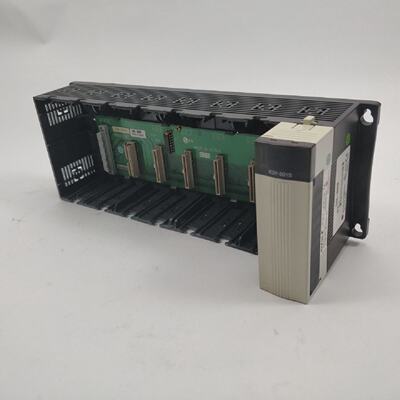 LG GM6B06M Rack Avec K3Y201S Contrleur Logique Programmable