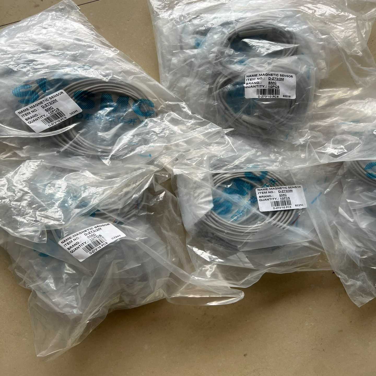 全新无拆开SMCD系列磁性开关，D-Z73/2M一包10-询价客服