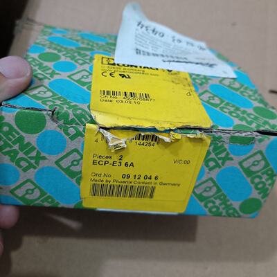 全新菲尼克斯继电器ECPE36A和4A各2只库存商-议价