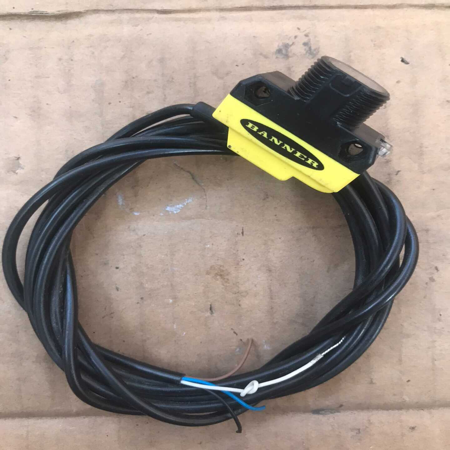 议价QS18VP6LP邦纳光电开关，拆机的，包好，成色如图，线长