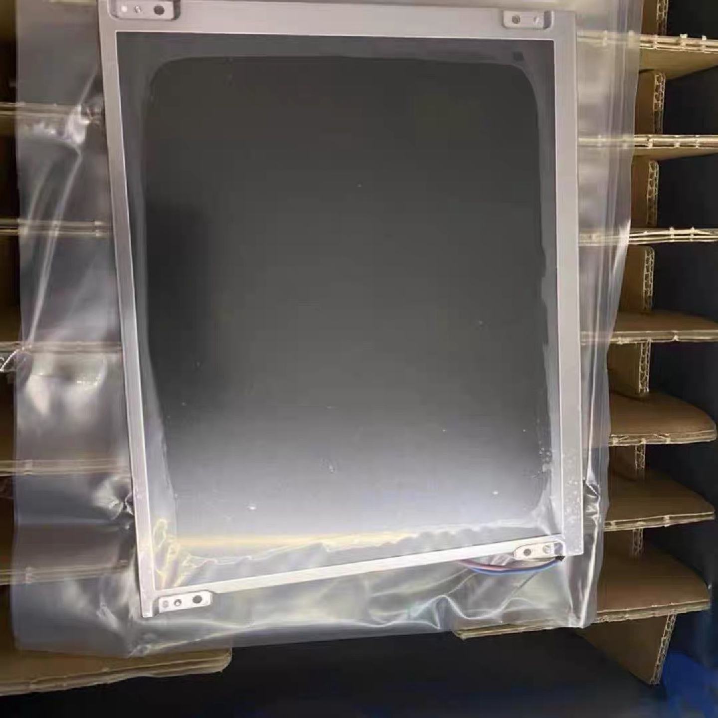LQ104S1LG32丰田710纺织机液晶屏纺织机显示器--议价商品