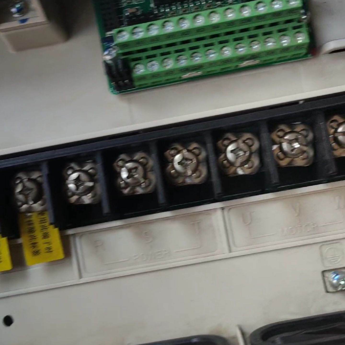 【询价】艾克特AT500-18.5KW重载变频器一台，成色自定义，功适用