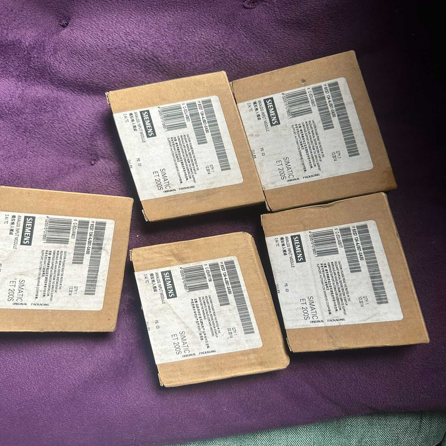 6ES7134-4JB01-0AB06ES7134-4J（零零电子）