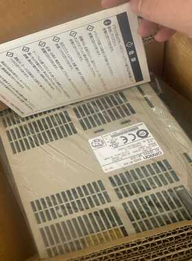 【议价】的R88D-WT30H，非翻新库存一台适用