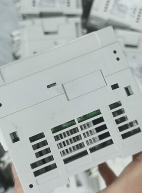 原装三菱PLC主机FX5U64MTES原装正品成色