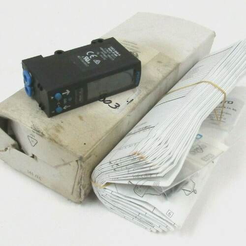 New Festo SDE3D6MBWQ42PM8 Pressure Sensor SDE3D6MBWQ42PM8