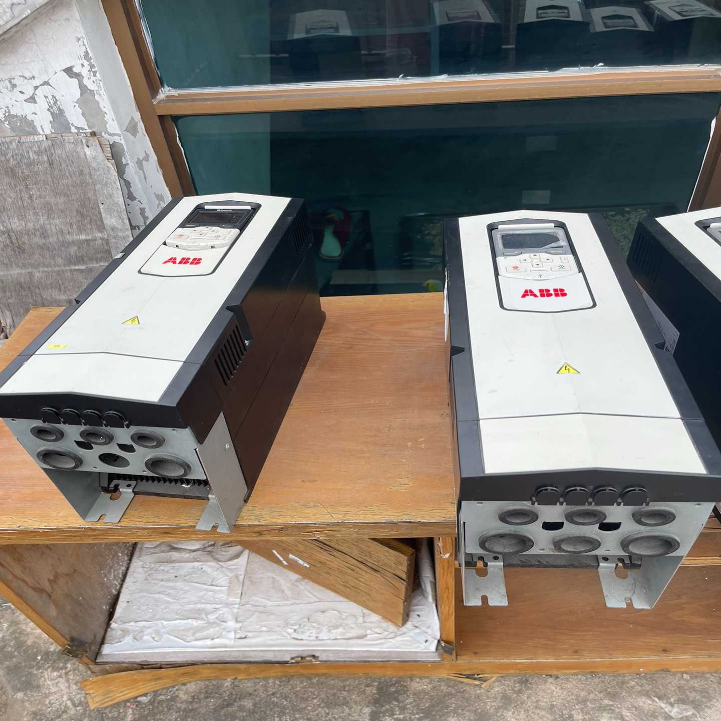 【议价】ACS880-01-034A-5变频器18.5KW适用