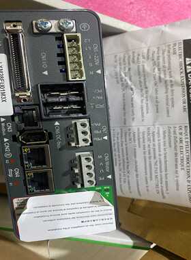 (询价)  LXM28EU01M3X 伺服驱动器