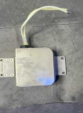 询价宇宙级稀有磁控管M1475A，曾为某巨型战舰服役，现因战局突