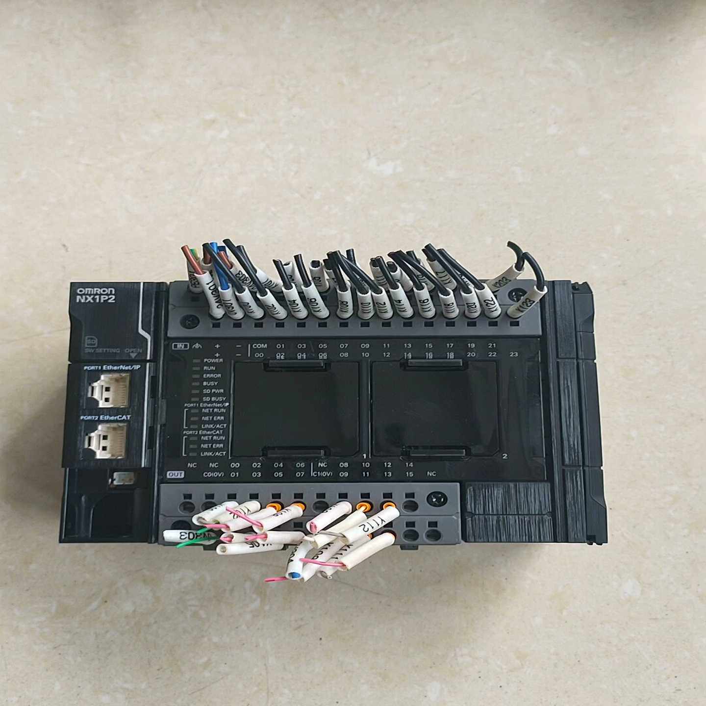 欧姆龙控制器NX1P2-1140DT正常拆机-议价