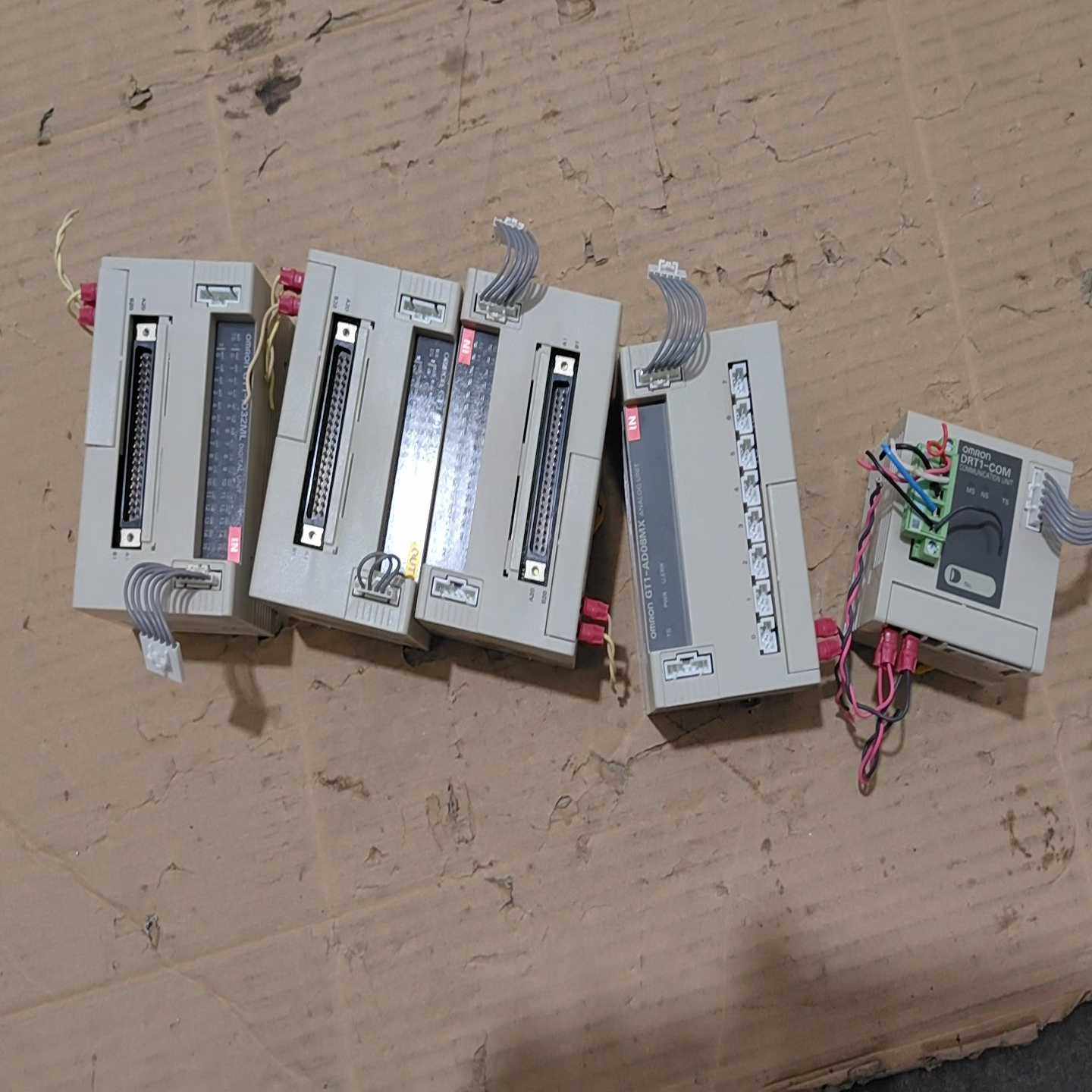 模块，DRT1-COM,1片，GT1-AD08{议价}