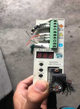 【议价】三零驱动器100W100V质量保证漂亮9成新便宜处理适用