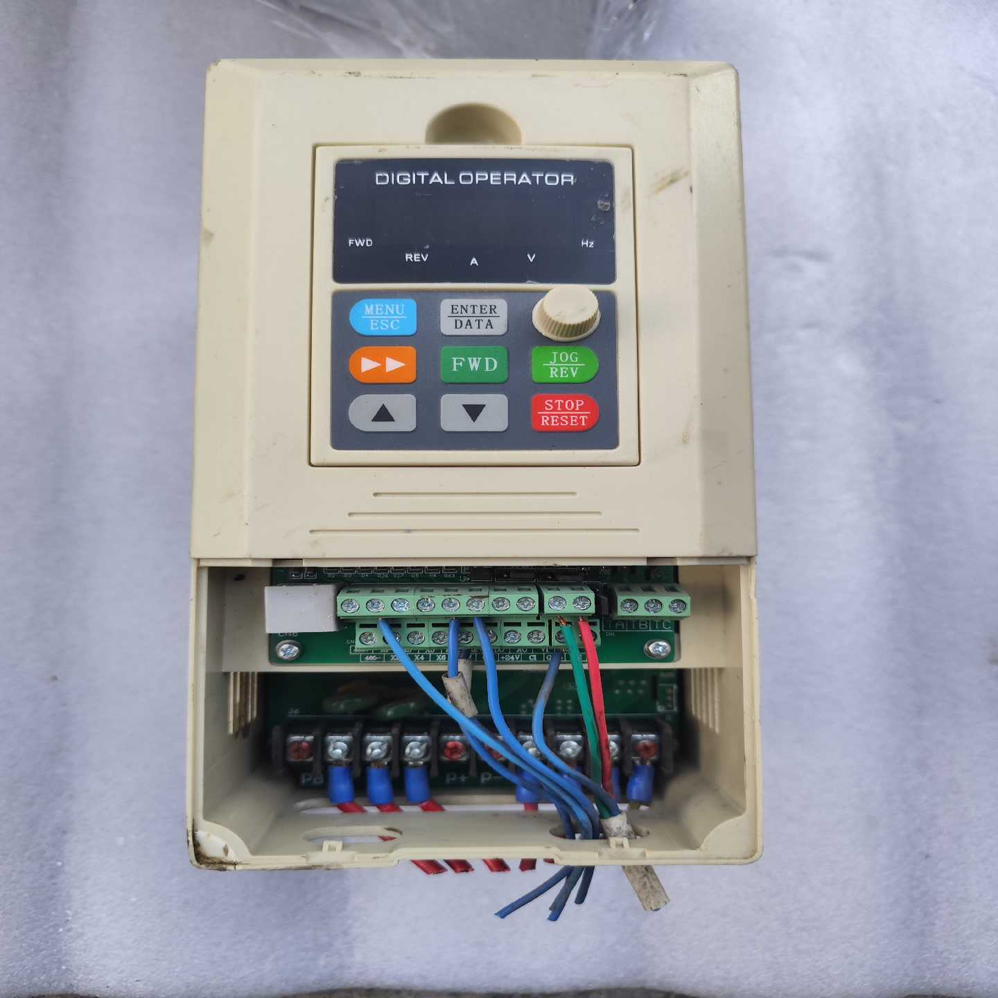 源信变频器YX3000-4T0037G/4T0055PXJ询价