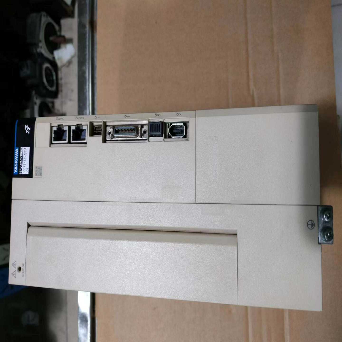 SGD7S－330A30A002，安川7代伺服驱动器，5KW询价