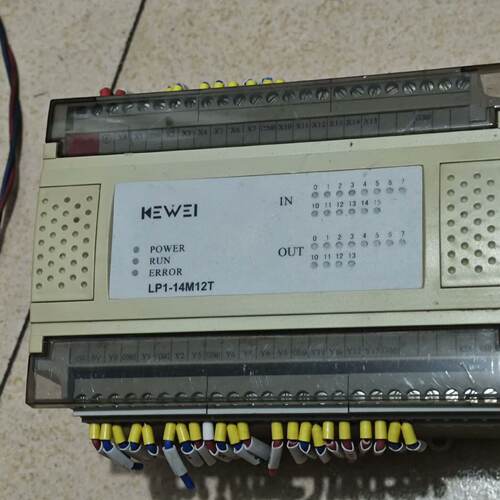 【询价】科崴 plc   LP1-164M12T   成色如图，实物